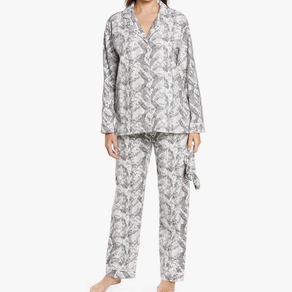 PJ Salvage Other - PJ Salvage Snake Print Classic Flannel Lover Pajama Shirt & Pants Set SZ 1X Plus